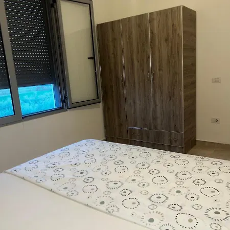 Adriatika Qerret Albanie شقة *